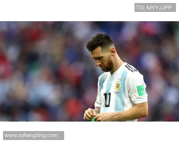 矮壮足球明星名字大全及其成就与影响力分析